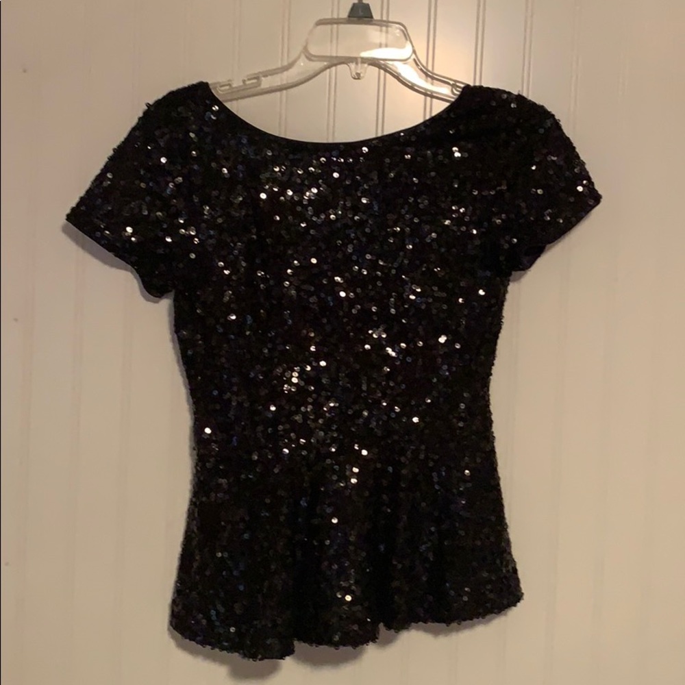 Sequence shirt small